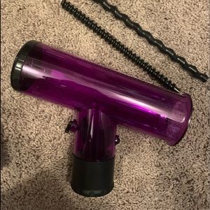 Wind spin air curler